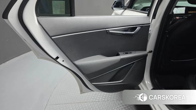 Kia Di Ol Nu Niro id 4330396 из Кореи 17