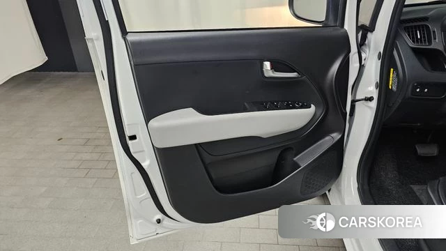 Kia The New Kia Ray EV id 4682033 из Кореи 17