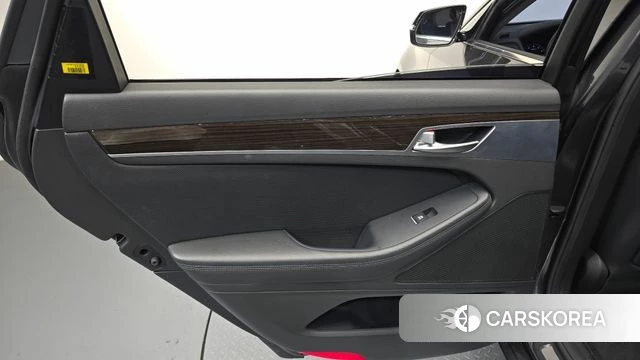 Genesis G80 id 4703280 из Кореи 17