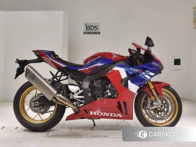 Проданный Honda CBR1000RR-R FIREBLADE SP 2023 из Японии