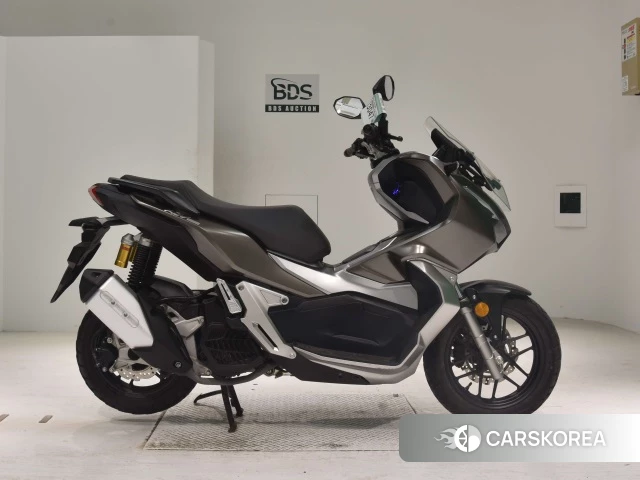 Проданный Honda ADV150 2019 из Японии, фото 2