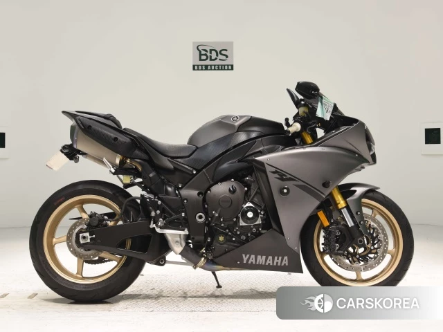 Проданный Yamaha YZF-R1 2014 из Японии