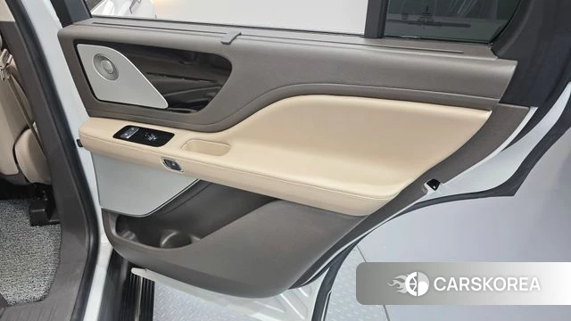 Lincoln Aviator 2nd generation id 4186055 из Кореи 17