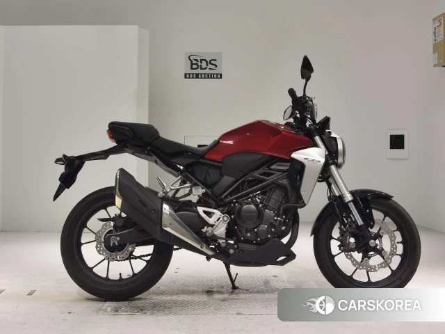 Проданный Honda CB250R 2018 из Японии