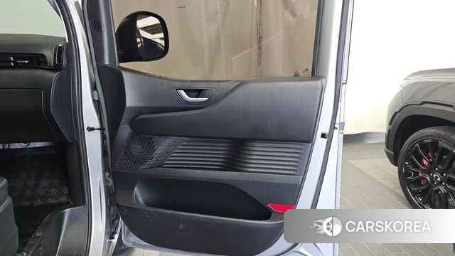 Hyundai Staria id 4863296 из Кореи 17