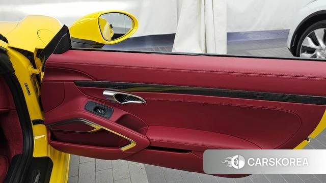 Porsche 718 Boxster id 4739367 из Кореи 17
