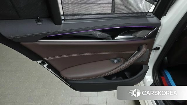 BMW 5 Series (G30) id 4744770 из Кореи 17