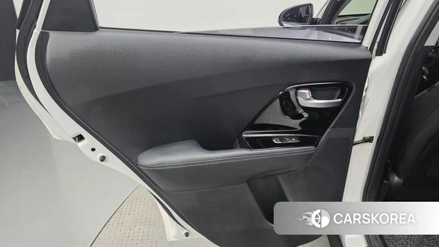 Kia The New Niro id 4482675 из Кореи 17