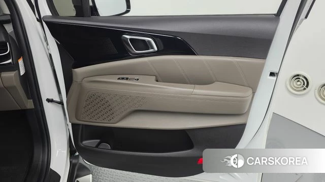 Kia The New Carnival 4th Generation id 4730216 из Кореи 17