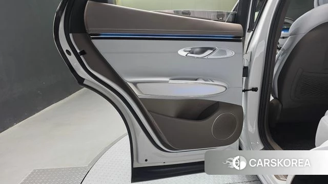 Genesis GV70 id 4734960 из Кореи 17