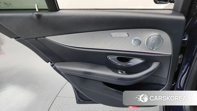 Mercedes-Benz E-Class W213 id 4776478 из Кореи 17