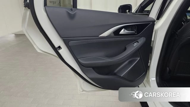 Infiniti Q30 id 4530673 из Кореи 17
