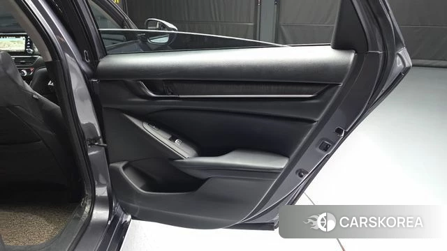 Honda Accord 10th Generation id 4465472 из Кореи 17