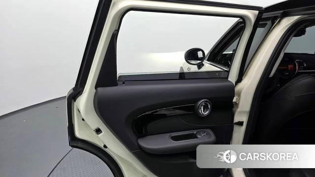 Mini Cooper Clubman id 4849260 из Кореи 17