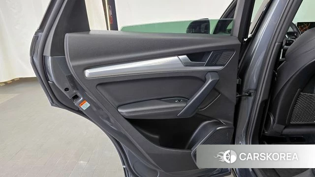 Audi Q5 (FY) id 4250709 из Кореи 17