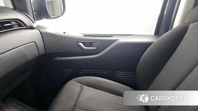 Hyundai Staria id 4481670 из Кореи 17
