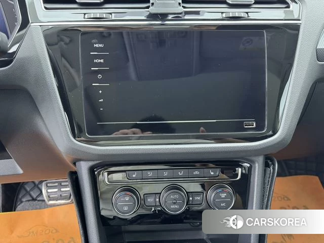 Volkswagen Tiguan L id 4298010 из Китая 17