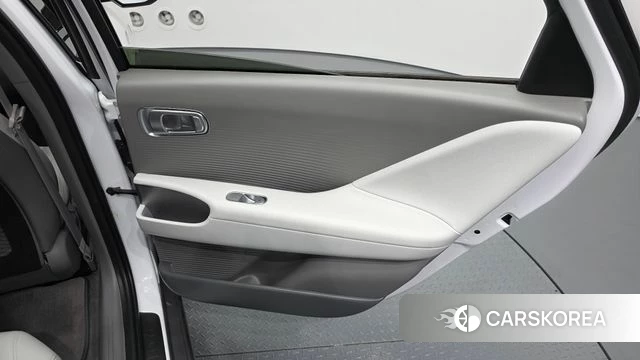 Hyundai Ionic 6 id 4195057 из Кореи 17