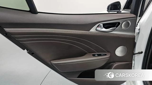 Kia Stinger Meister id 4594420 из Кореи 17