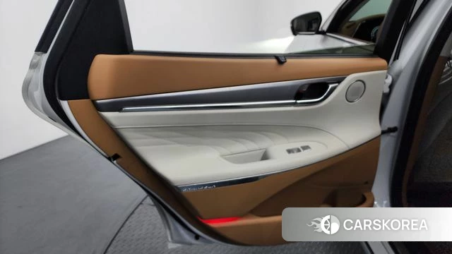 Hyundai The New Grandeur IG id 4187763 из Кореи 17