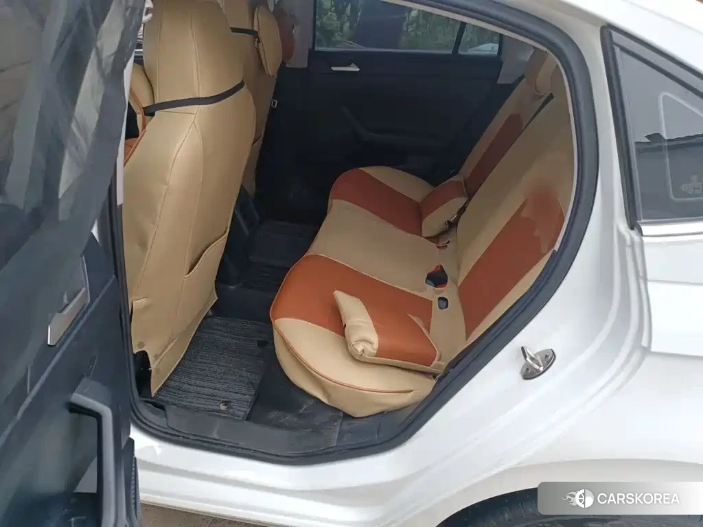 Volkswagen Lavida id 4576601 из Китая 17