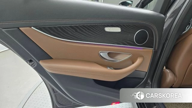 Mercedes-Benz E-Class W213 id 4428103 из Кореи 17