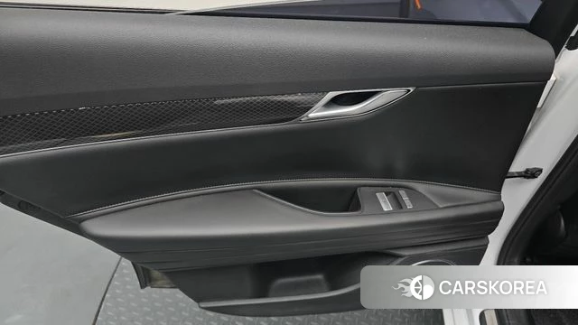 Genesis G80 (RG3) id 4676552 из Кореи 17