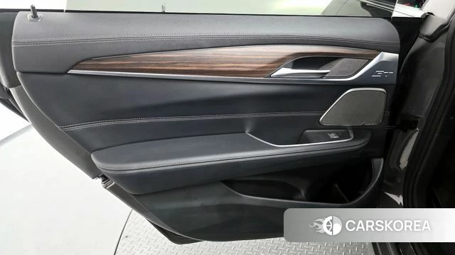 BMW 6 Series GT (G32) id 4330671 из Кореи 17