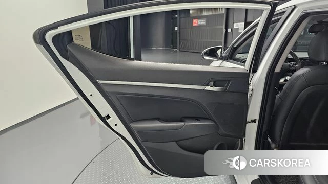 Hyundai The New Avante AD id 4416707 из Кореи 17