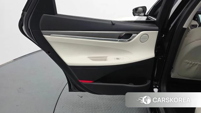 Hyundai The New Grandeur IG id 4716234 из Кореи 17