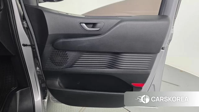 Hyundai Staria id 4641008 из Кореи 17