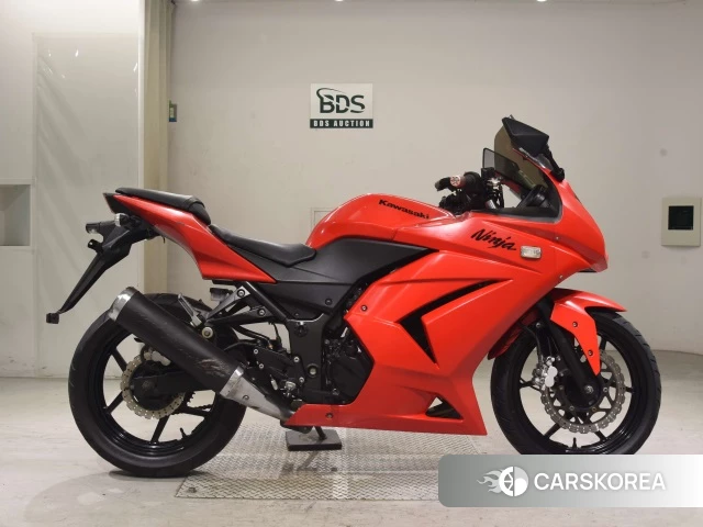 Проданный Kawasaki NINJA 250R id 4150496 из Японии
