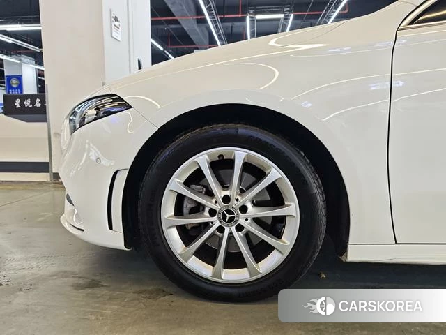 Mercedes-Benz Class A id 4277864 из Китая 17