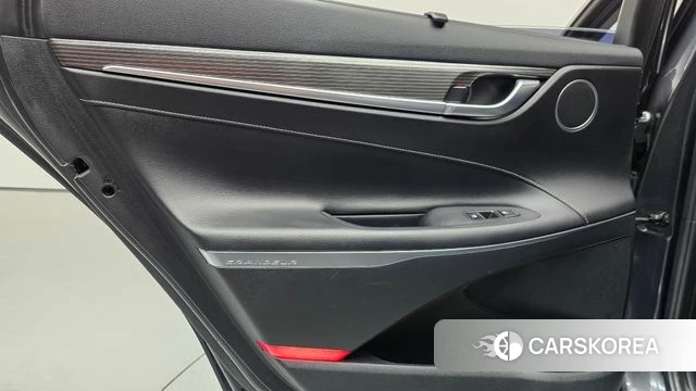 Hyundai Grandeur IG id 4633301 из Кореи 17