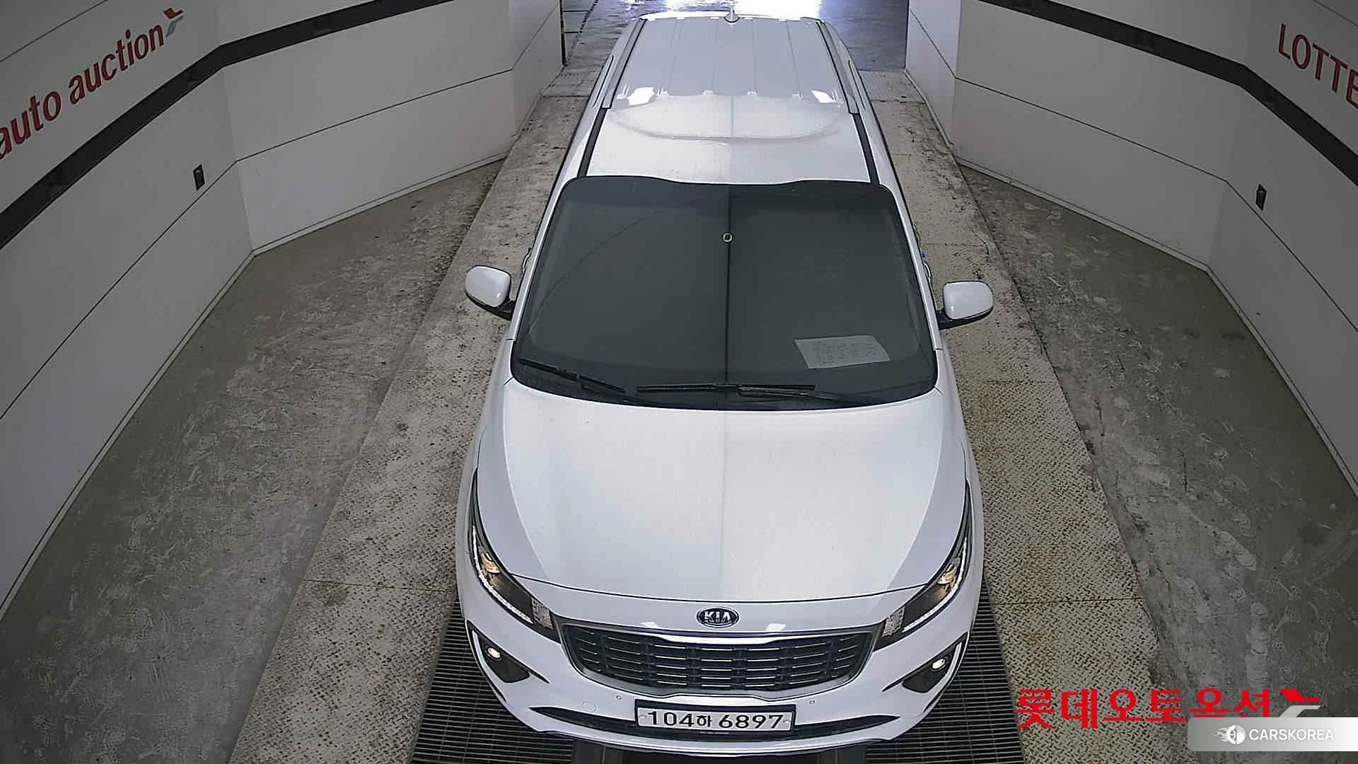 Kia Carnival id 4289554 из Кореи 17