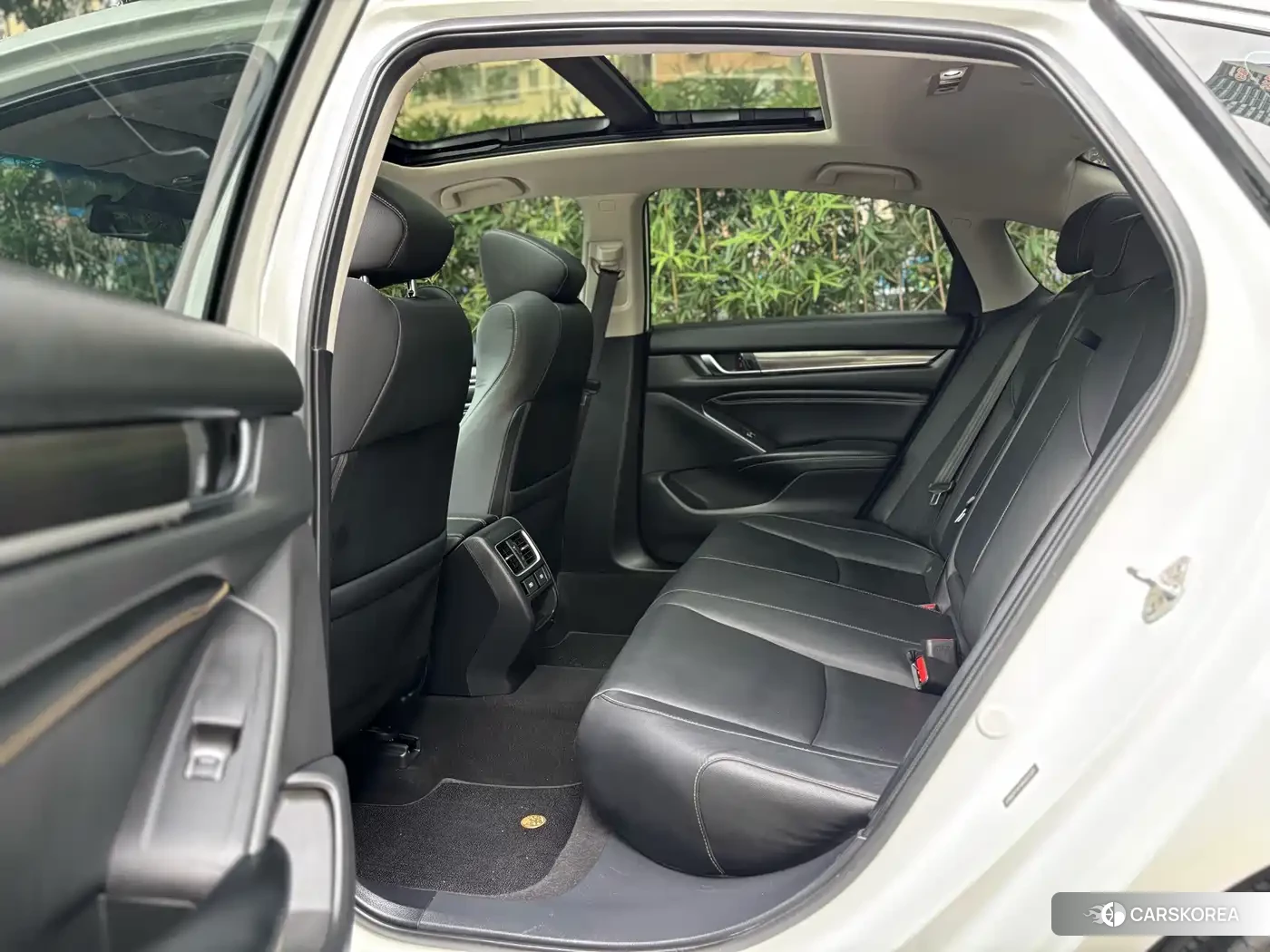 Honda Accord id 4628033 из Китая 17