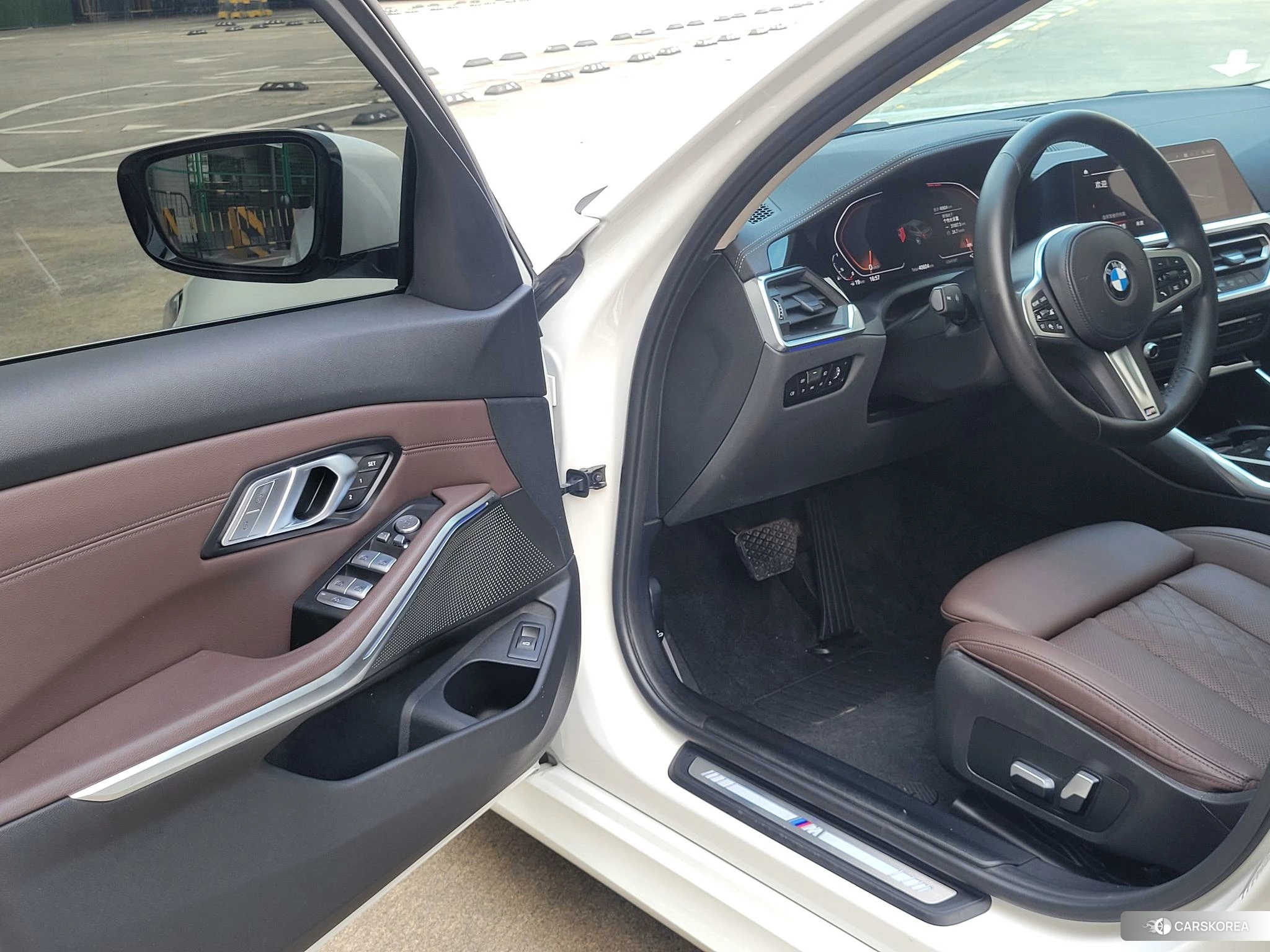 BMW 3 series id 4440755 из Китая 17