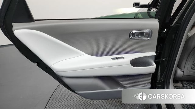Hyundai Ionic 6 id 4457217 из Кореи 17