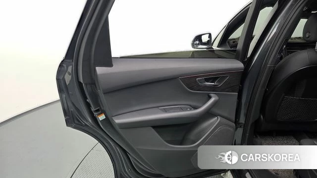 Audi Q7 (4M) id 4688169 из Кореи 17