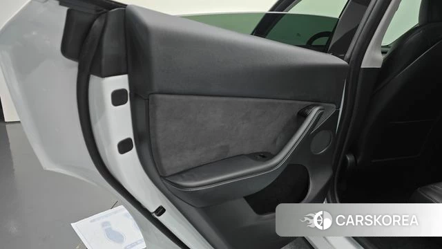 Tesla Model Y id 4762881 из Кореи 17