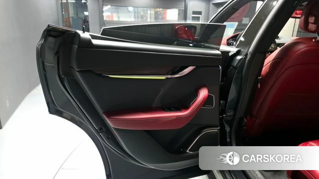 Maserati Levante id 4325350 из Кореи 17