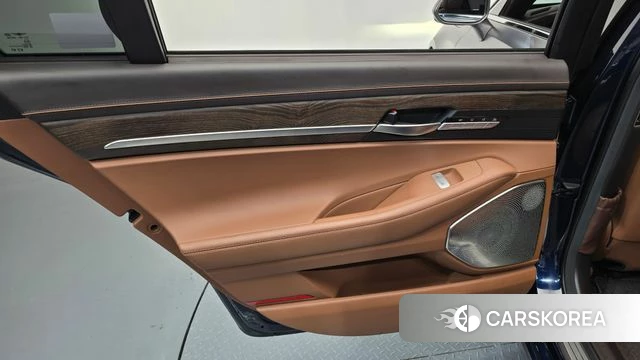 Genesis G90 id 4310702 из Кореи 17