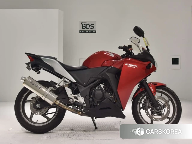 Проданный Honda CBR250R ABS id 4177032 из Японии