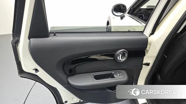 Mini Cooper Clubman id 4573995 из Кореи 17