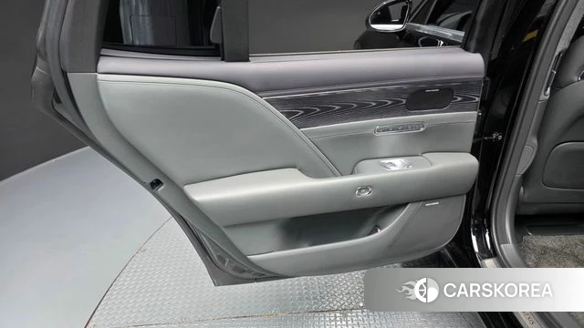 Genesis G90 (RS4) id 4201927 из Кореи 17