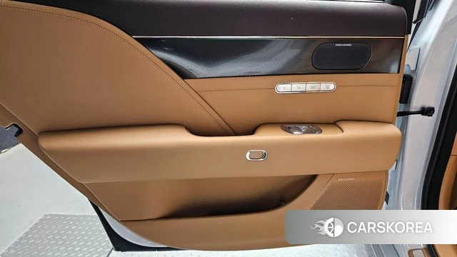 Genesis G90 (RS4) id 4389107 из Кореи 17