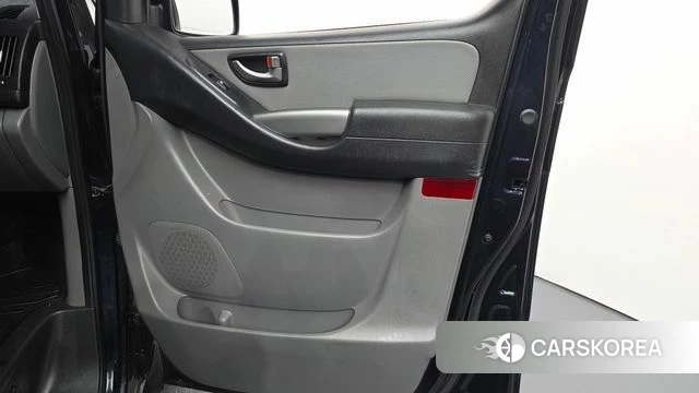 Hyundai The New Grand Starex id 4384328 из Кореи 17