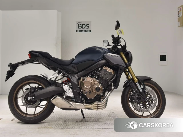 Проданный Honda CB650R 2024 из Японии