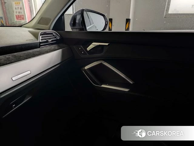 Audi Q3 id 4341708 из Китая 17