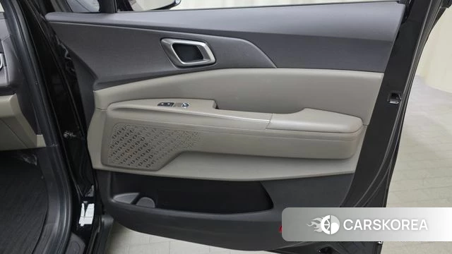 Kia The New Carnival 4th Generation id 4230294 из Кореи 17